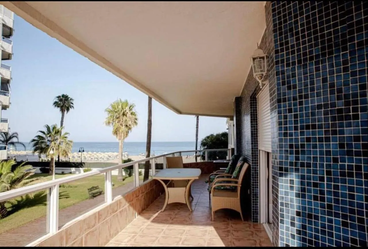 Apartamento Pez Espada 1ª Línea Playa y Parking Incluido Torremolinos